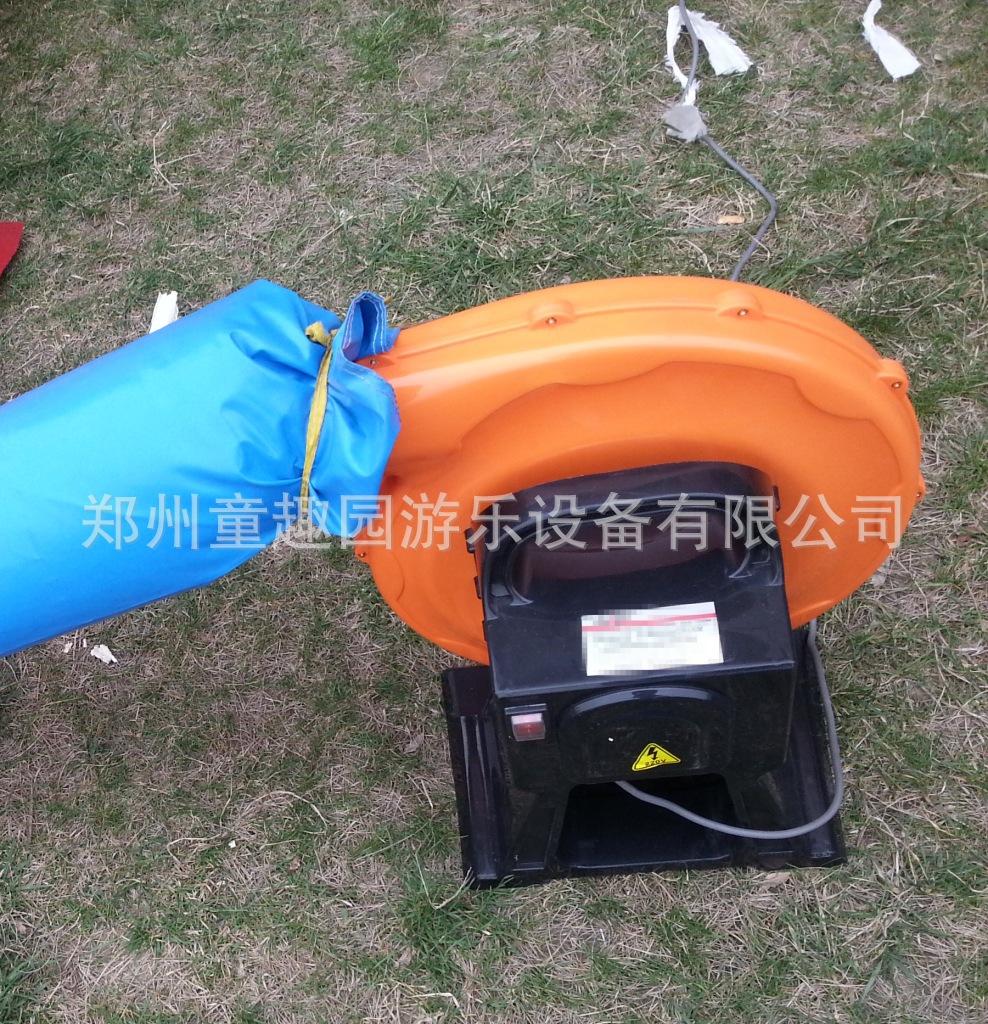 移动式大型主题乐园-充气太空基地