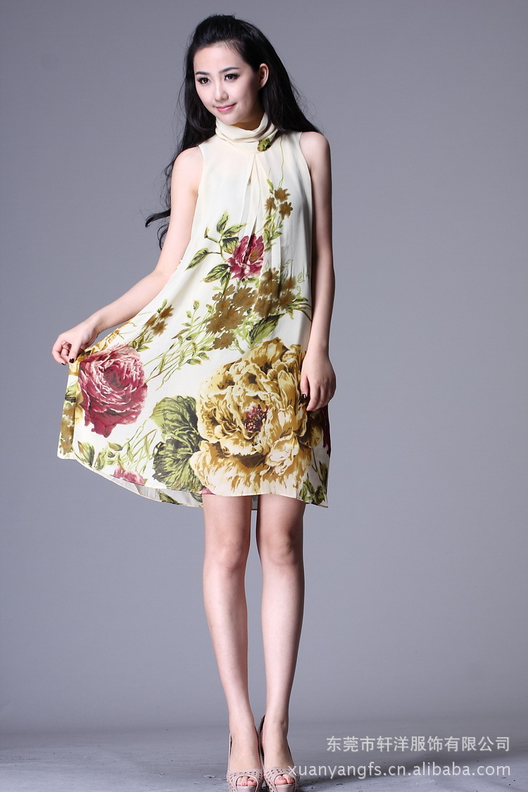 2013夏款彩绘飘逸中裙