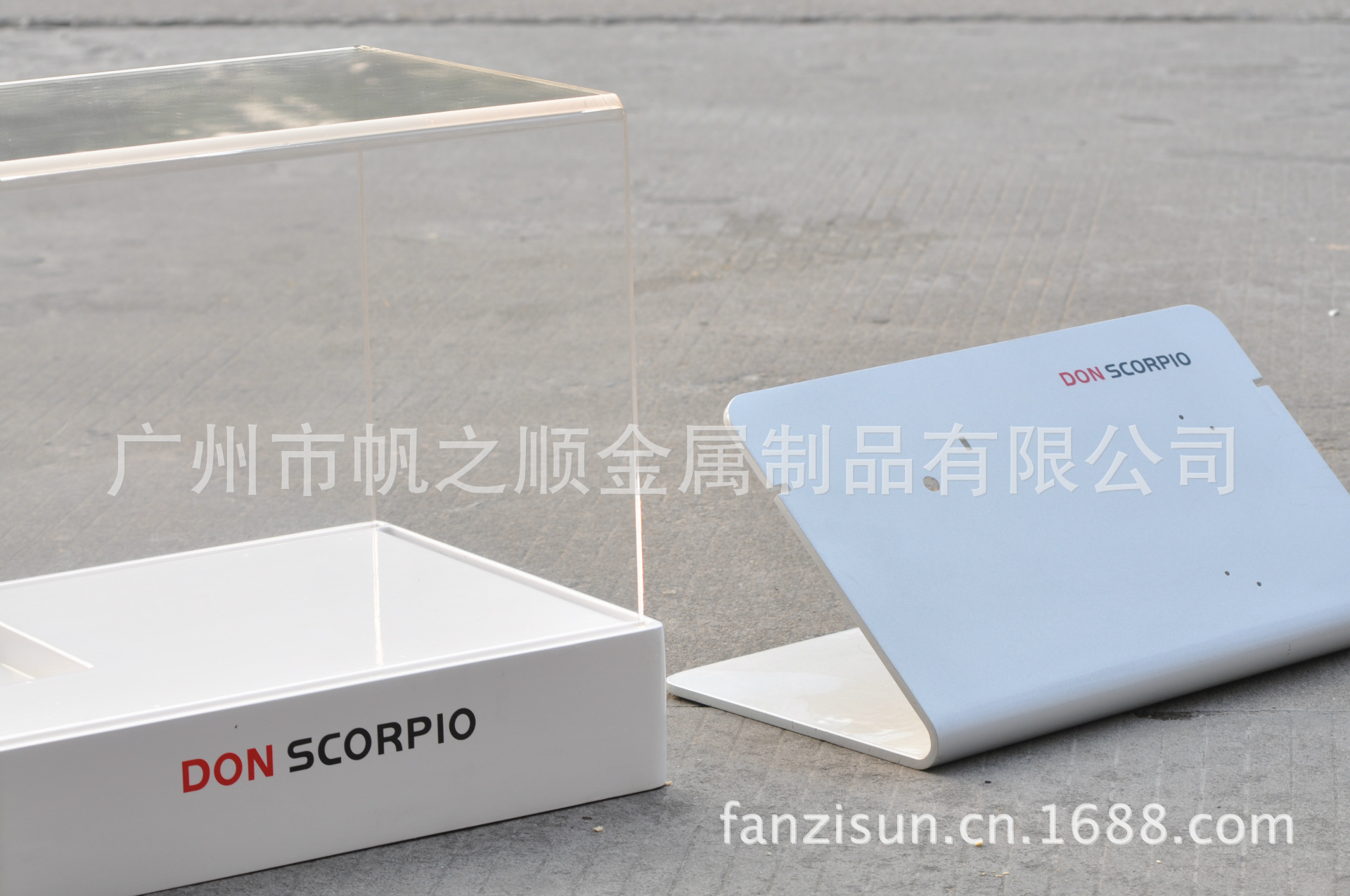 展柜（库存20）