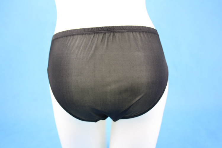 <em>真丝女内裤</em> 纯黑色性感型女内裤 三根丝库存内