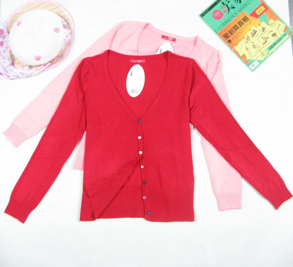 【2013秋装爆款<em>韩板</em>女装毛衣<em>针织</em>衫<em>开衫</em>撞色