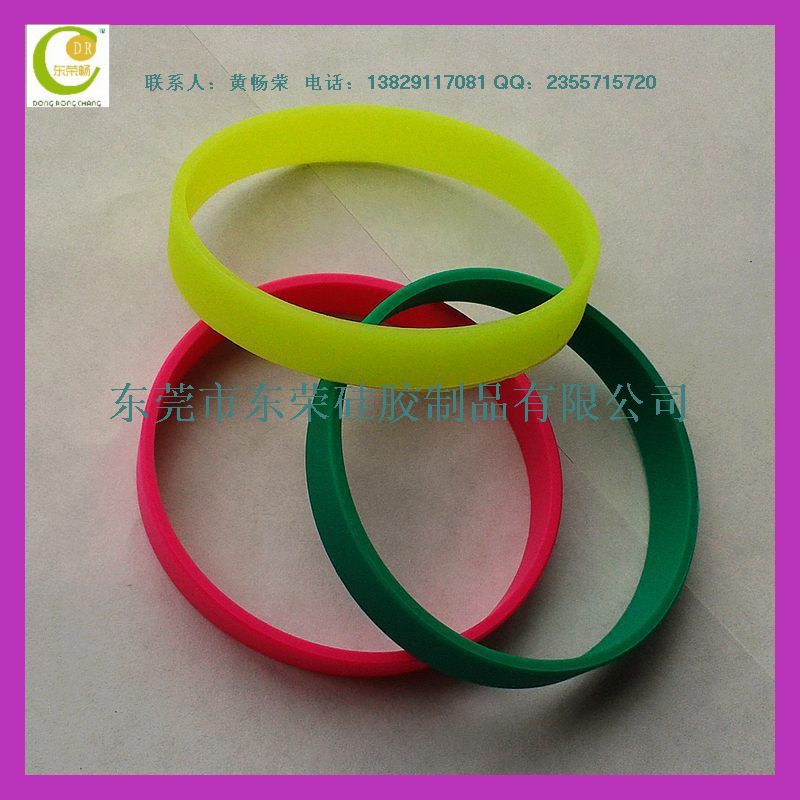 silicon bracelets (56)