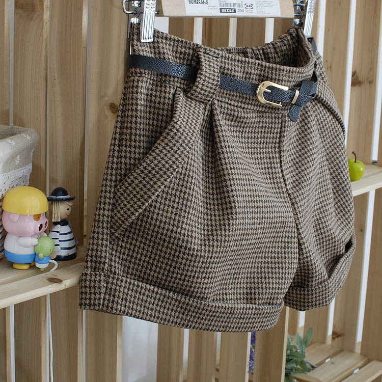 韩版秋冬季百搭新款千鸟格<em>翻边毛呢短裤靴裤</em>送