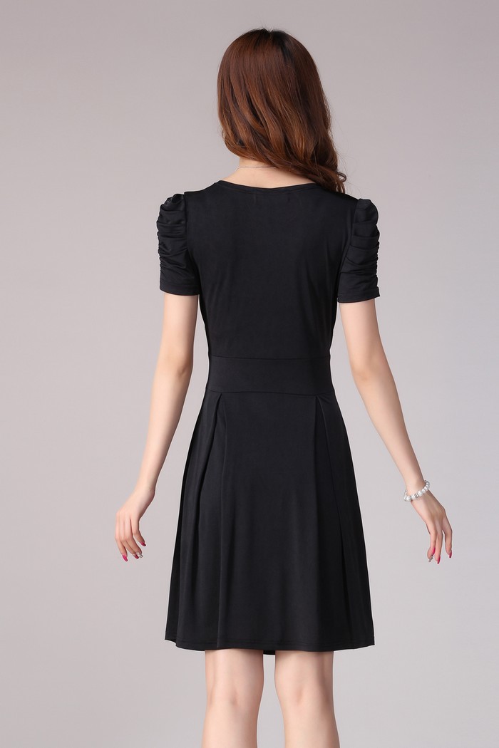 013韩版新款女装清爽冰丝泡泡短袖修身大码连衣裙黑色