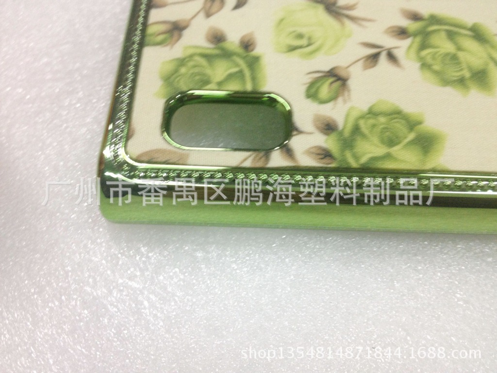 布艺贴皮手机壳批发厂家爆款热销鹏海塑料