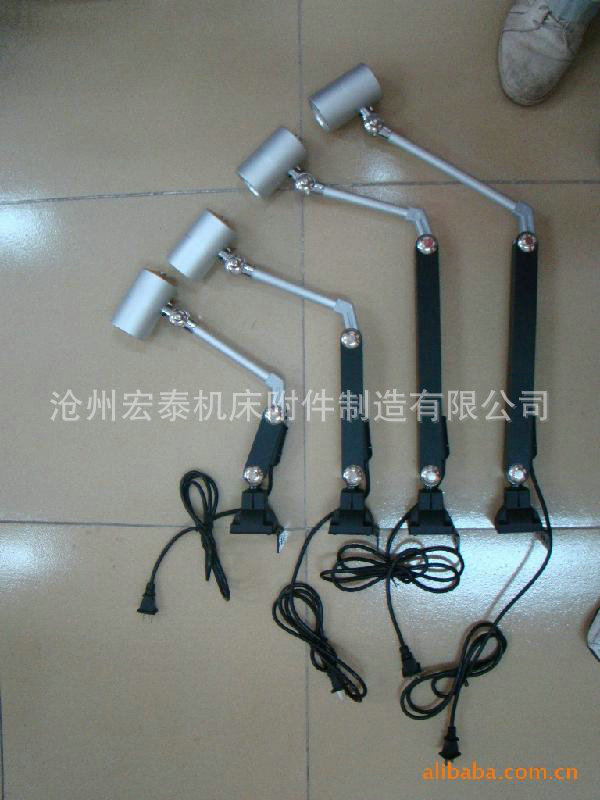 厂家可定制生产批发车间折叠工作灯