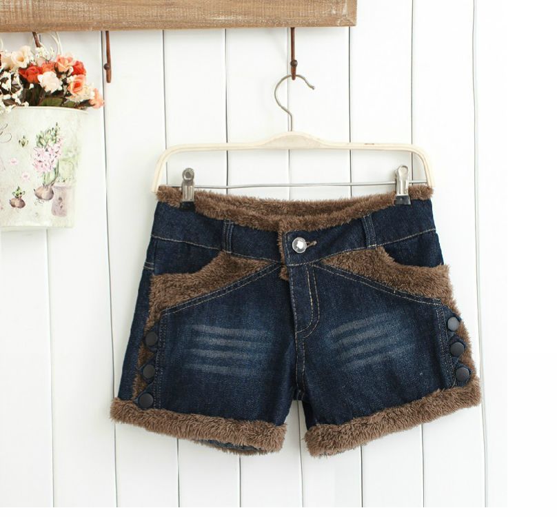 新款欧美3扣子加厚毛毛边<em>牛仔短裤 秋冬</em>牛仔休