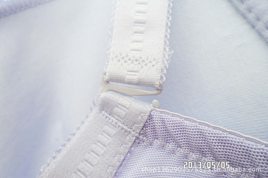 厂家库存<em>文胸</em>批发随姿<em>港舒软托调整型</em>四扣内衣