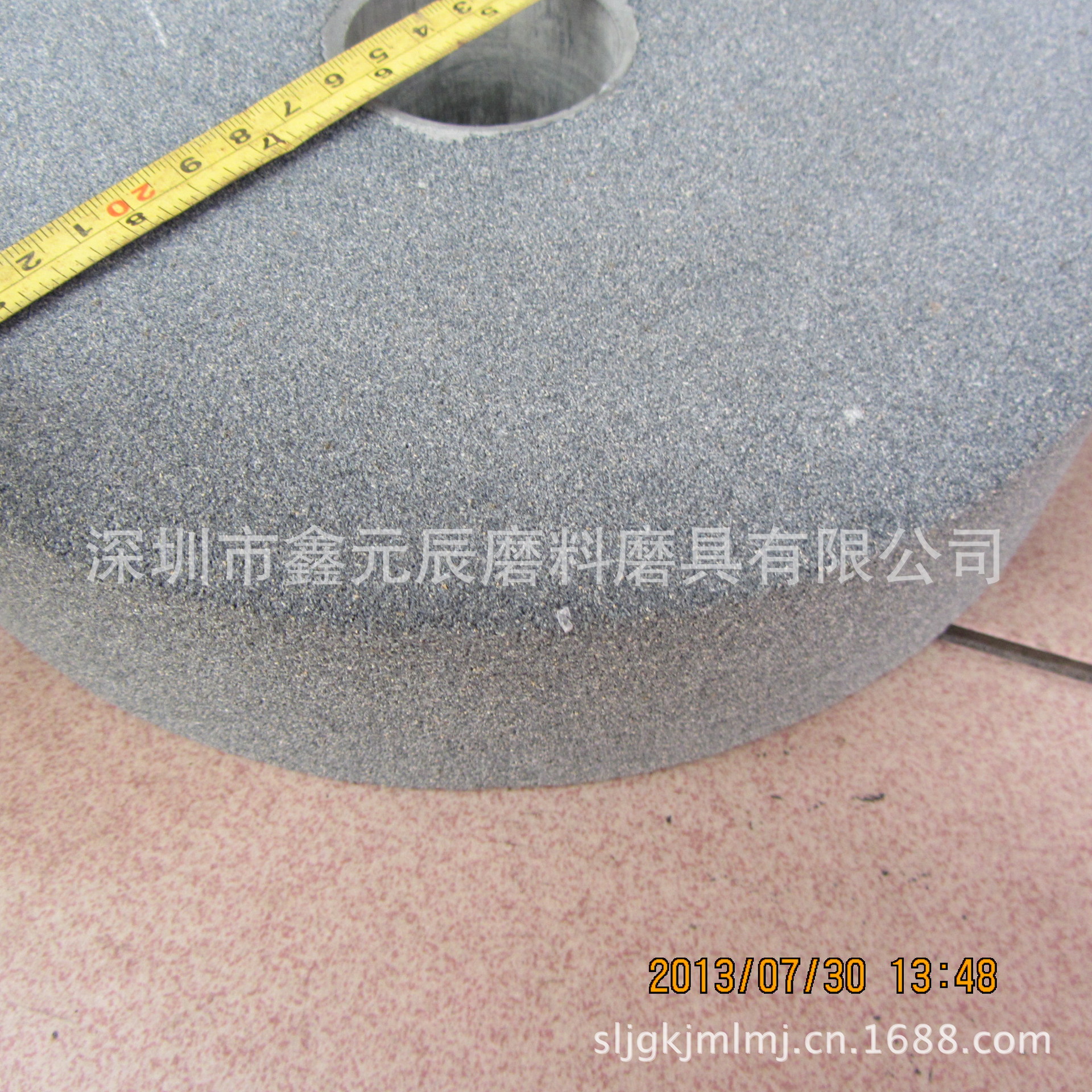 棕刚玉砂轮250直径侧面