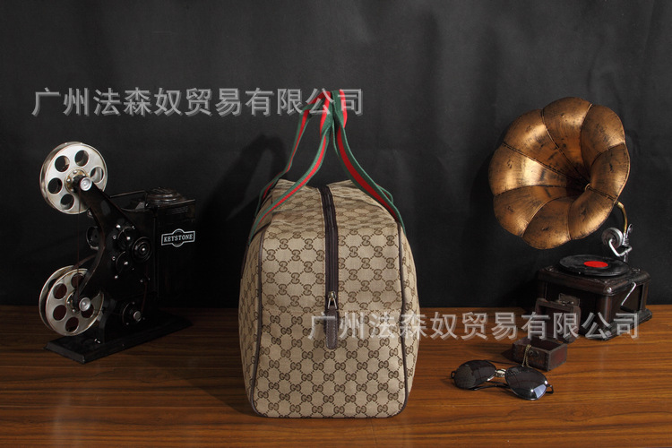 GUCCI 153240 咖啡色 (3)