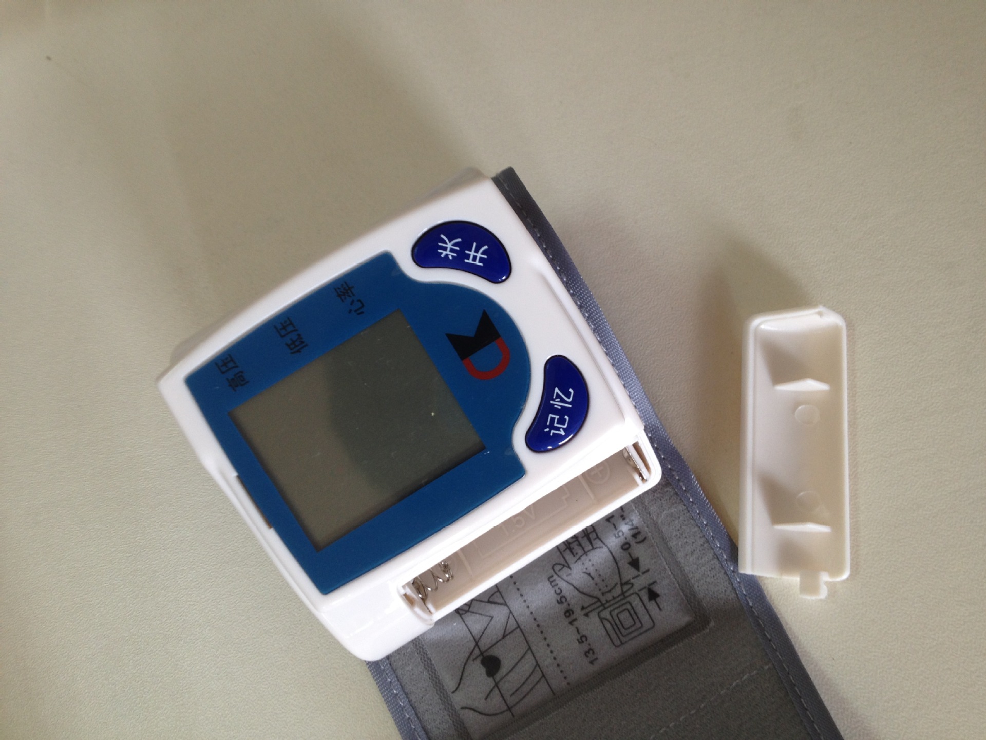 廠傢直銷批發多功能全自動手腕式電子血壓計工廠,批發,進口,代購