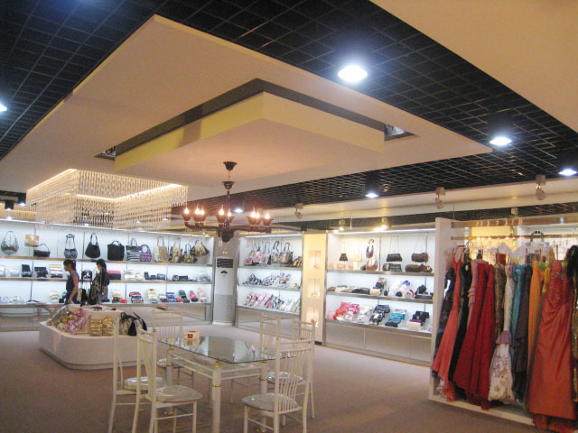 供应工艺包、晚装袋、皮革包、珠绣包(图)图片