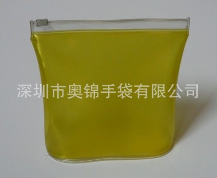 軌道拉鏈PVC電壓化妝包