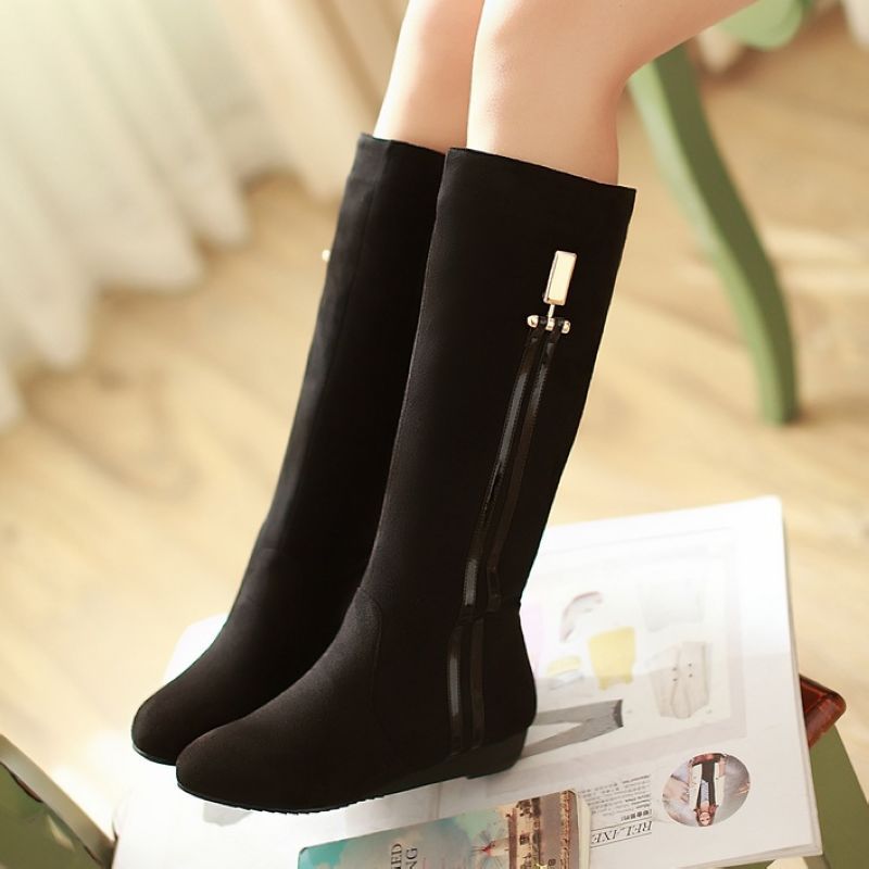 代发批发2013秋冬保暖<em>新款女靴子</em> 磨砂显瘦修