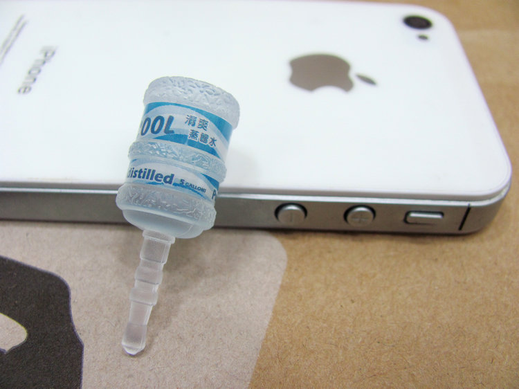 厂家直批 清爽矿泉水瓶 3.5MM手机孔防尘塞 全