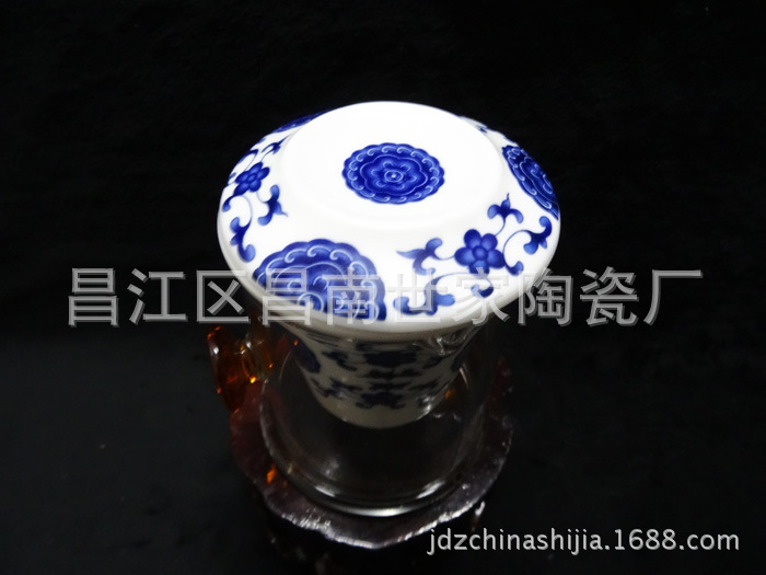 泡茶器1