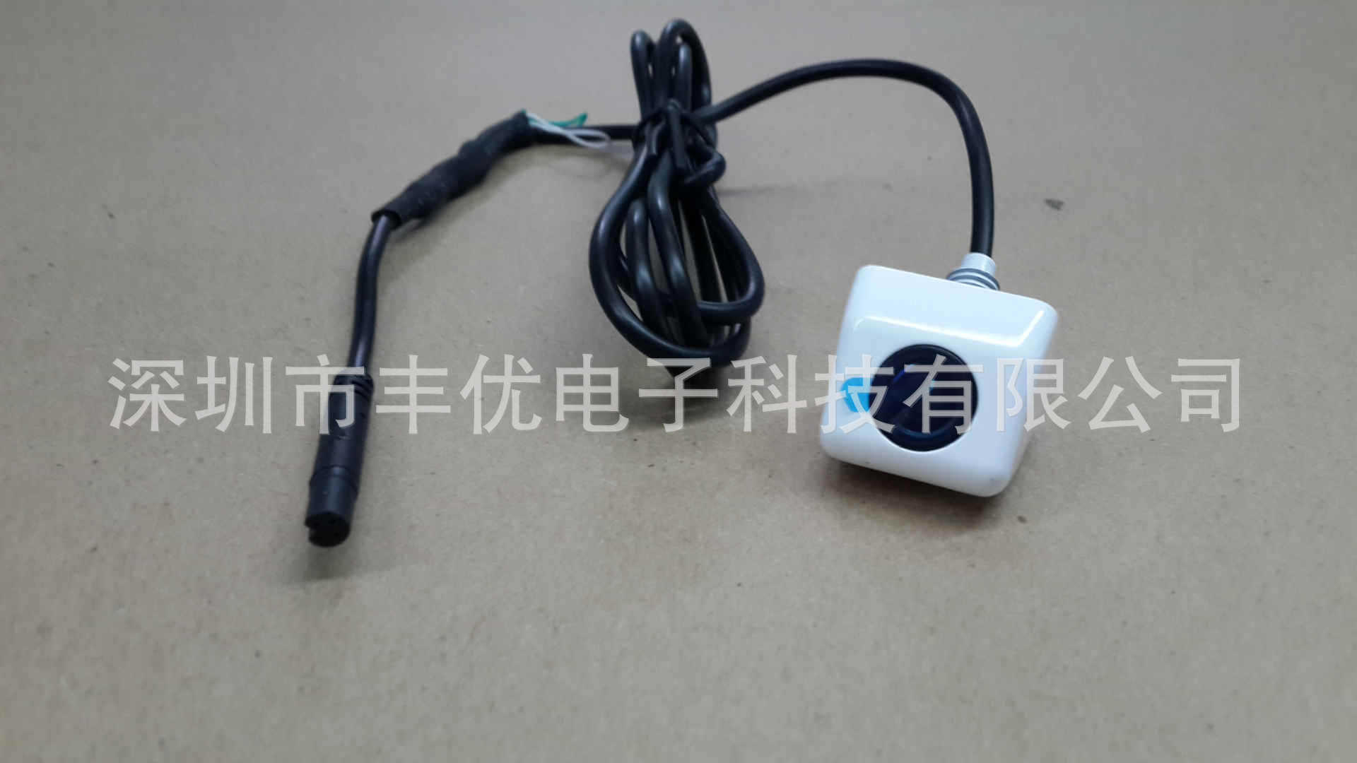 【商家直销】车载摄像头 迷你倒车摄像头 隐形摄像头 通用摄像