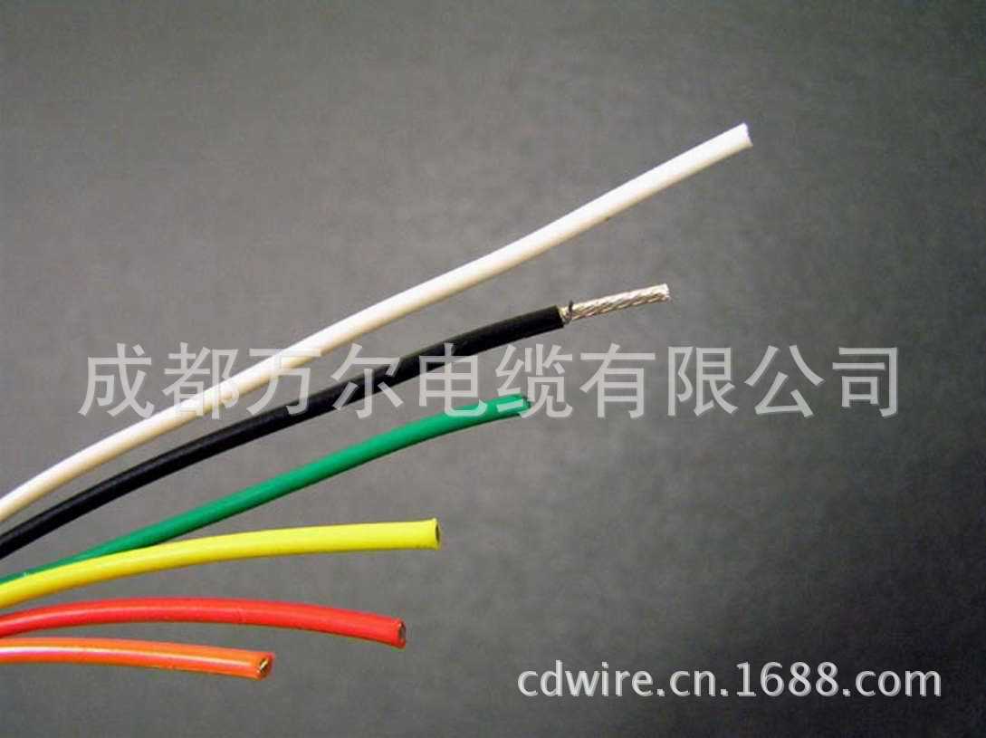 880943727_1364679578[1]