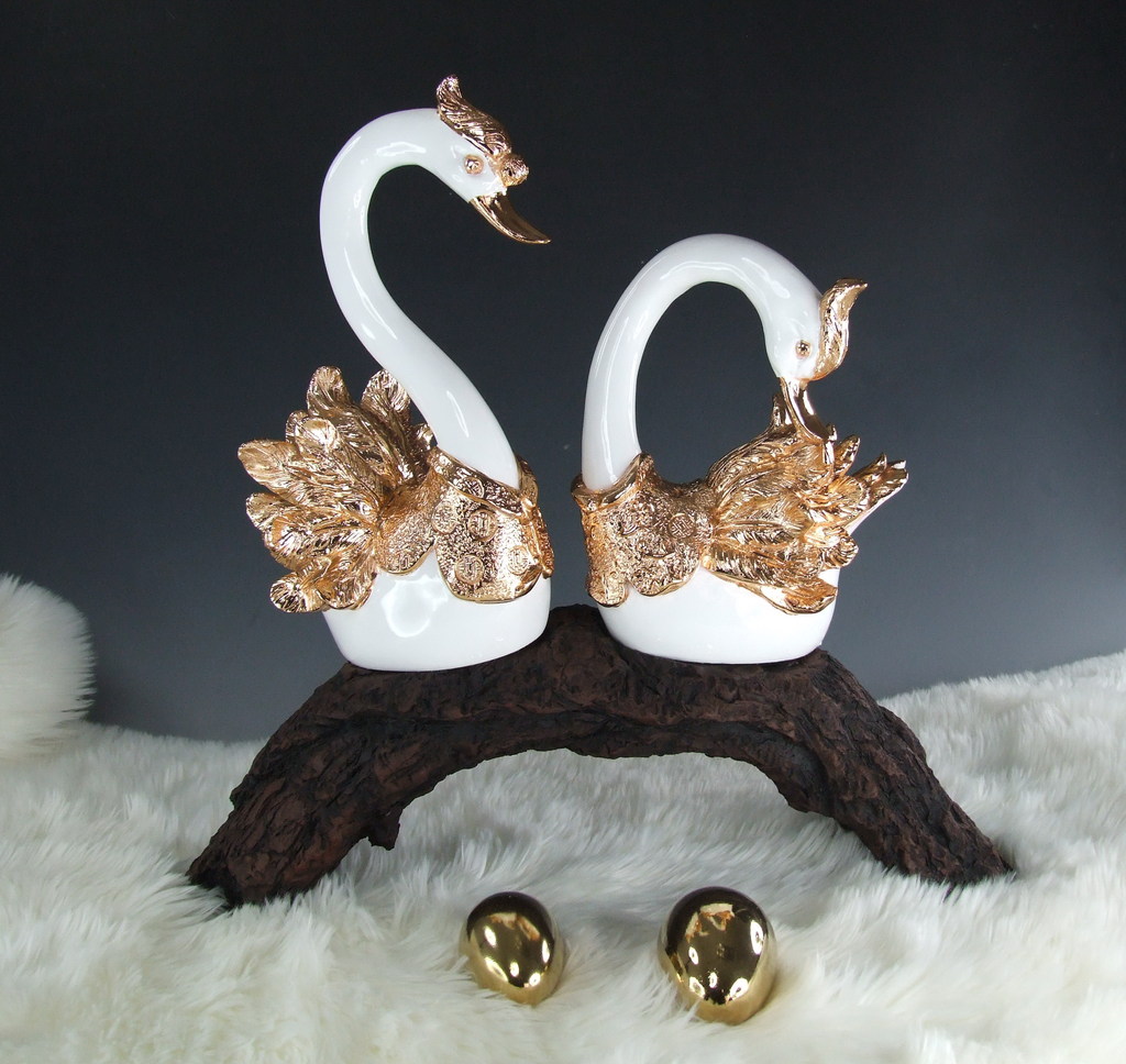 货销售 欧式\/家具饰品\/ 软装配饰 福寿天鹅配金