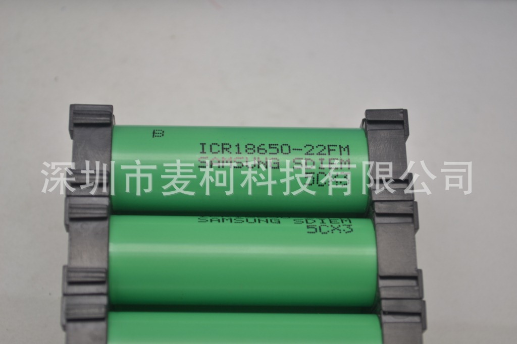 12V/30AH/汽车启动电源