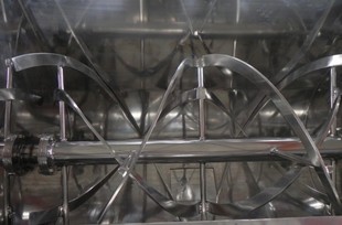 混合机-带喷液卧式螺带混合机\/全不锈钢混料机