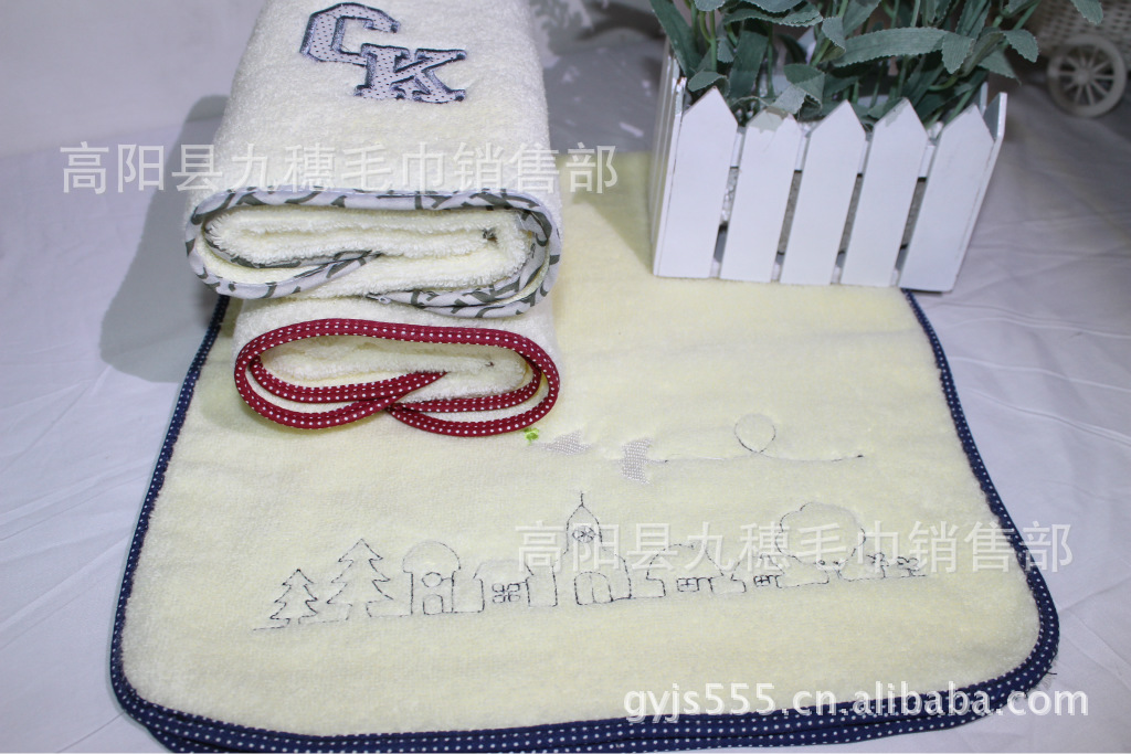 厂家批发 供应纯棉无捻纱包边绣花毛巾 质量优