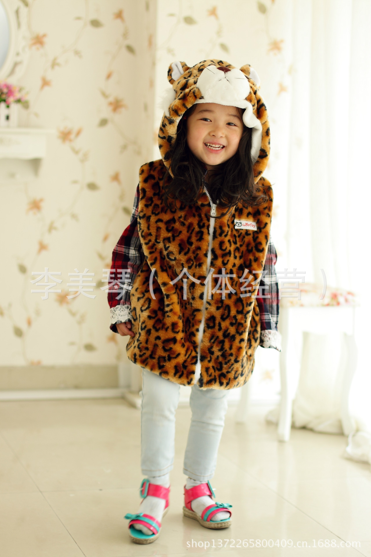 韩版豹子<em>马甲</em>春秋<em>毛绒</em>背心 男女<em>儿童</em>服装可爱