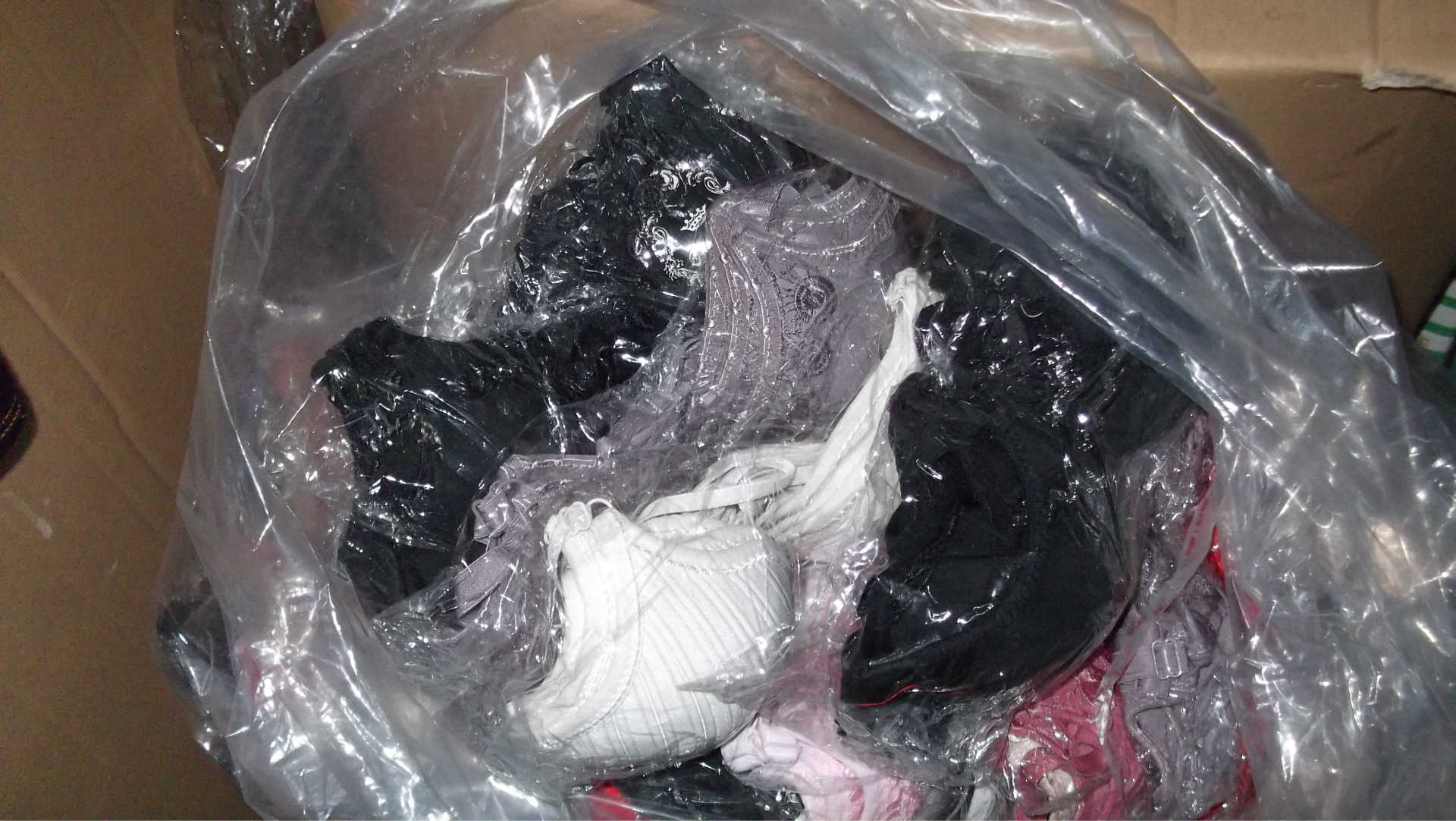 【库存<em>无钢圈</em>内衣 批发蕾丝边<em>印花文胸</em> 薄杯无