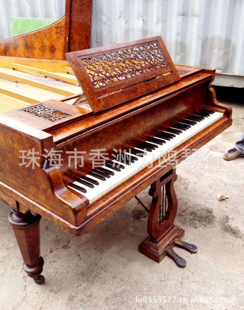 进口雅马哈钢琴