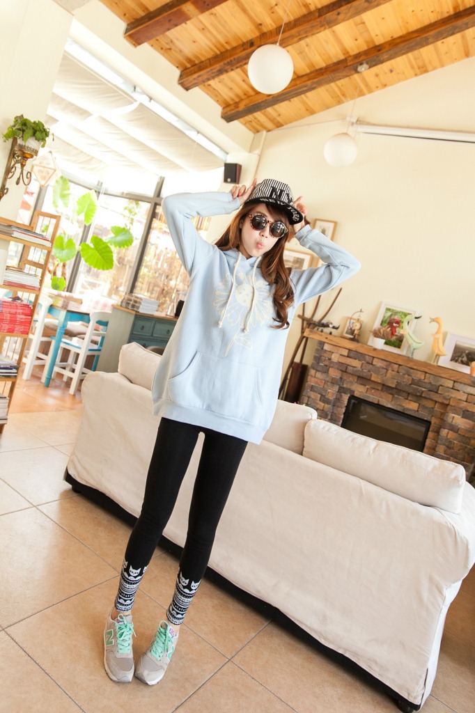 Q802 脚口小猫印花打底裤 (3)