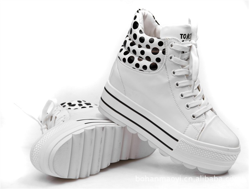 2013新款圆点女式增高女鞋代发温州女鞋品牌