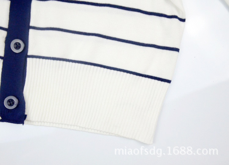 【2014春季新款 时尚V领长袖女式<em>条纹短款开</em>