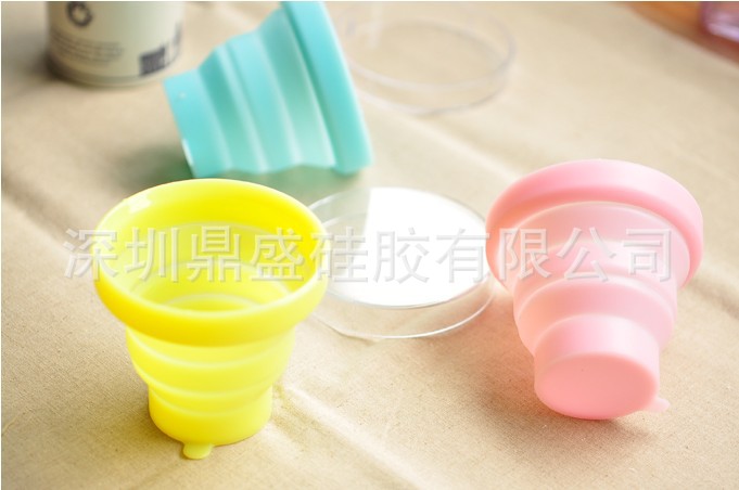 折叠杯