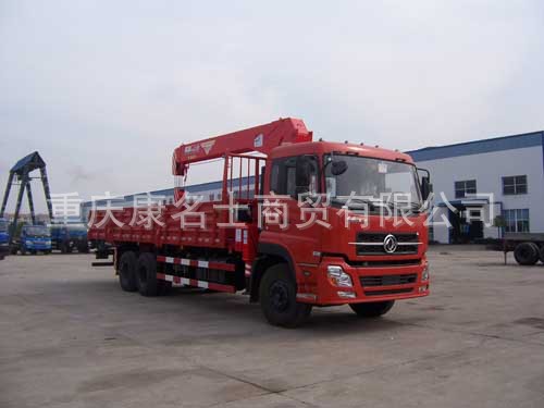 飞涛HZC5250JSQS随车起重运输车ISC8.3-270东风康明斯发动机