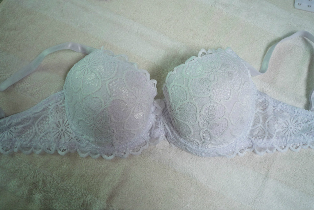 <em>文胸-工厂</em>库存俄罗斯原单文胸套装 外贸原单文