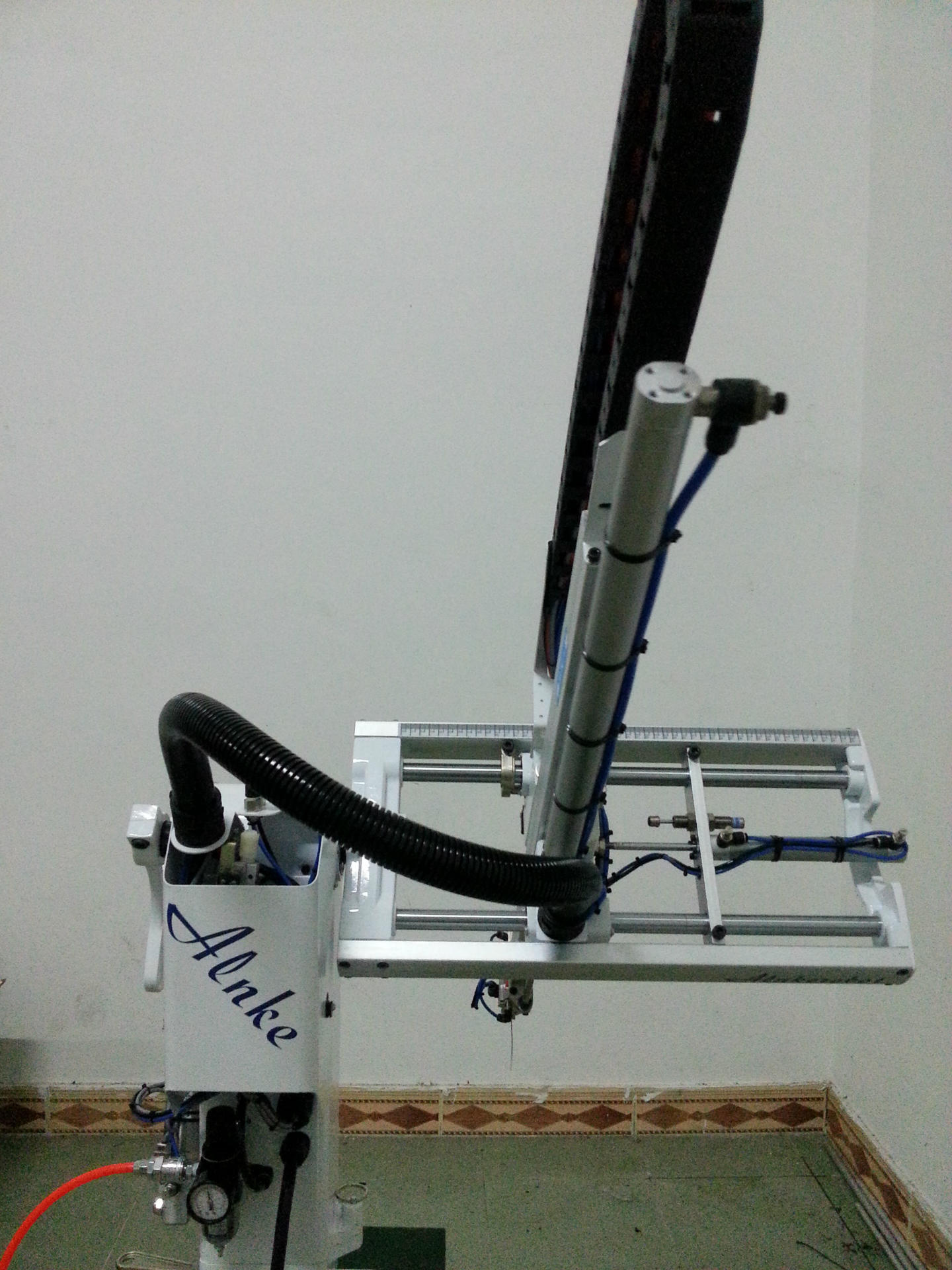 机械手-采购真空吸盘式机械手--阿里巴巴采购平