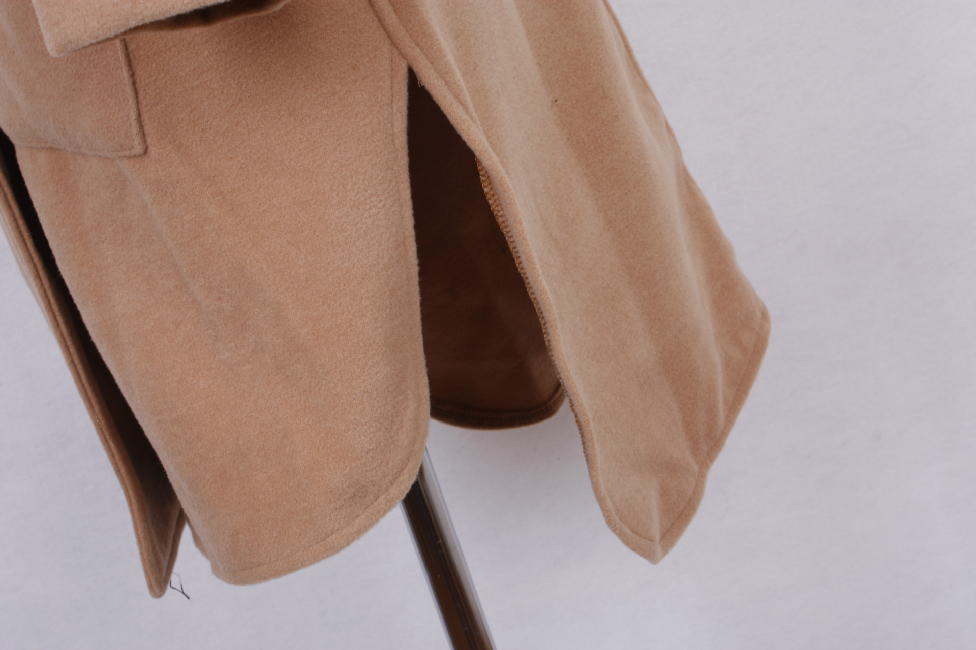 【<em>淘宝网代</em>发货 潮流<em>女装</em>经典大翻领纯色口袋