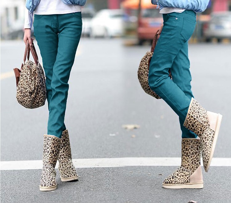 2010新款<em>女士秋冬</em>黑皮<em>短裤裙</em>加棉短裤大码裤