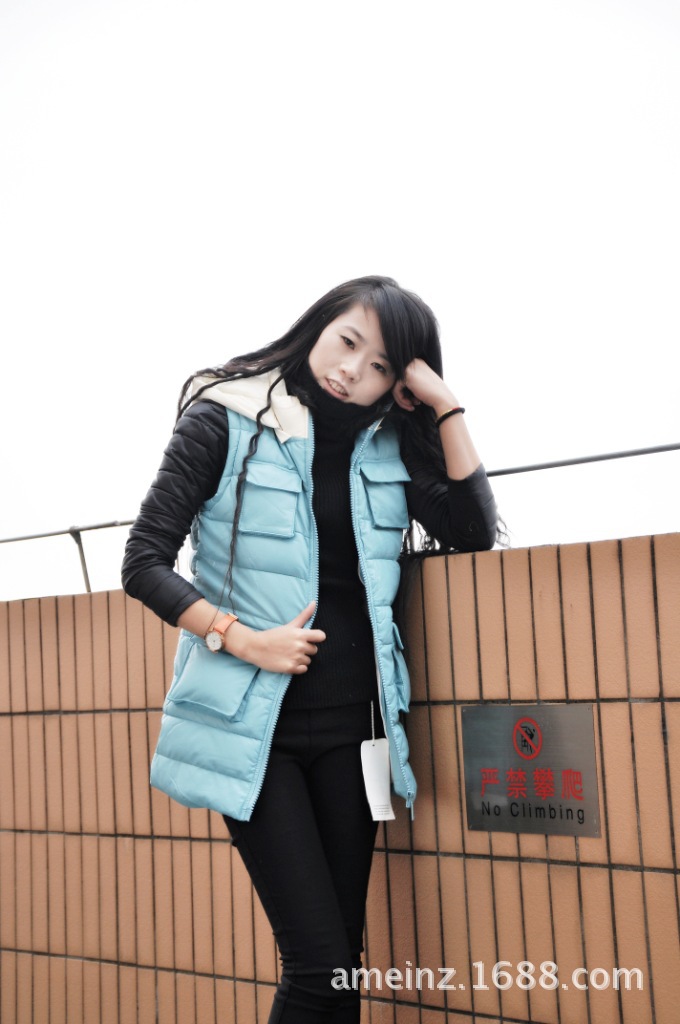 【2013<em>冬季</em>新款修身天蓝色<em>女士马甲</em> 韩版加厚