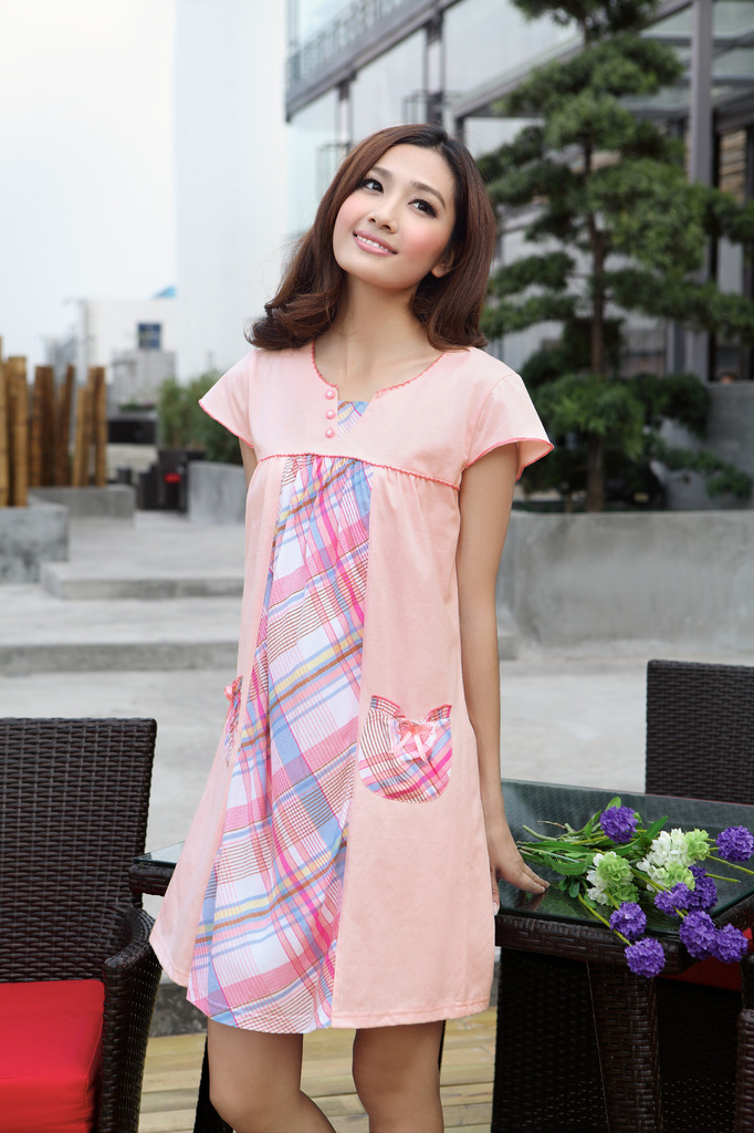 厂家<em>睡衣批发</em> 2013最新款高档<em>女式睡衣</em>短袖两