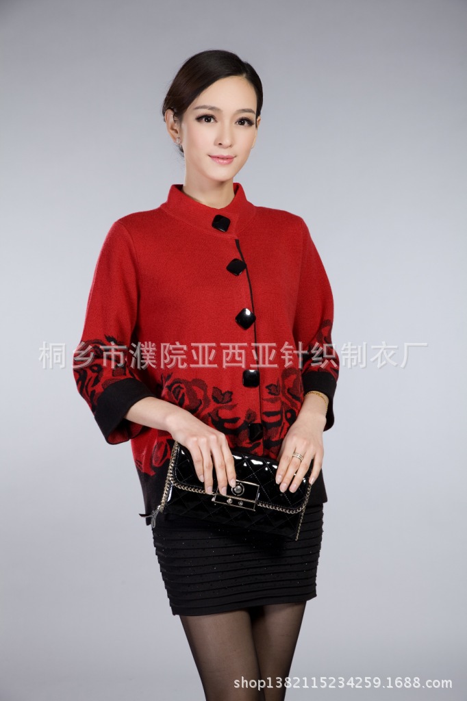 2013秋冬尊贵妈妈装新款羊毛衫