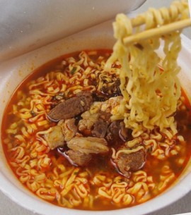 【台湾进口统一满汉大餐方便面葱烧猪肉 200g*12入】价格,厂家,图片,其他方便食品,厦门市思明区顺品贸易商行-马可波罗网