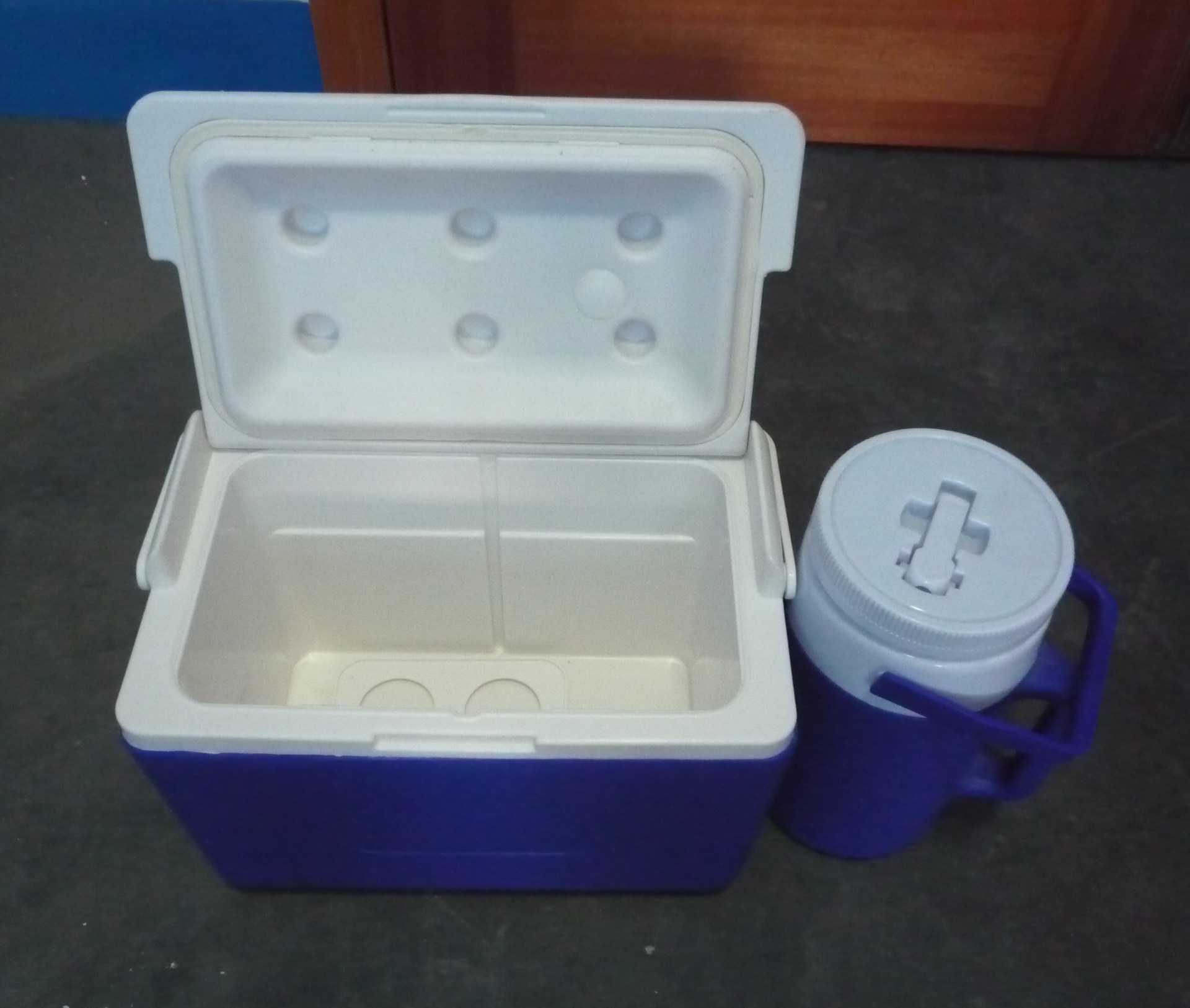 8l 2l升保温箱组合套装保温桶冰桶保鲜盒套装cooler box科扬饭盒