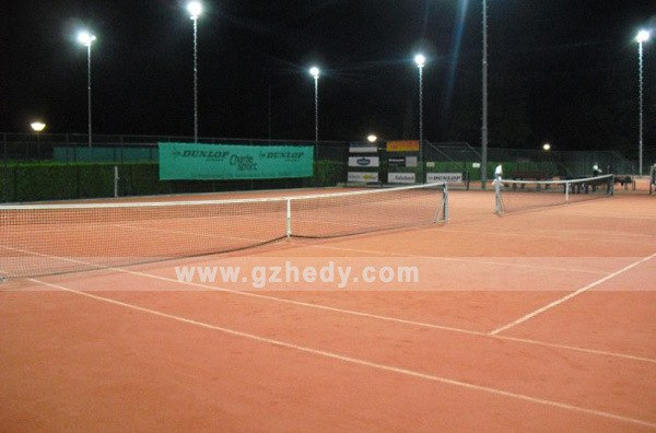 网球场灯
