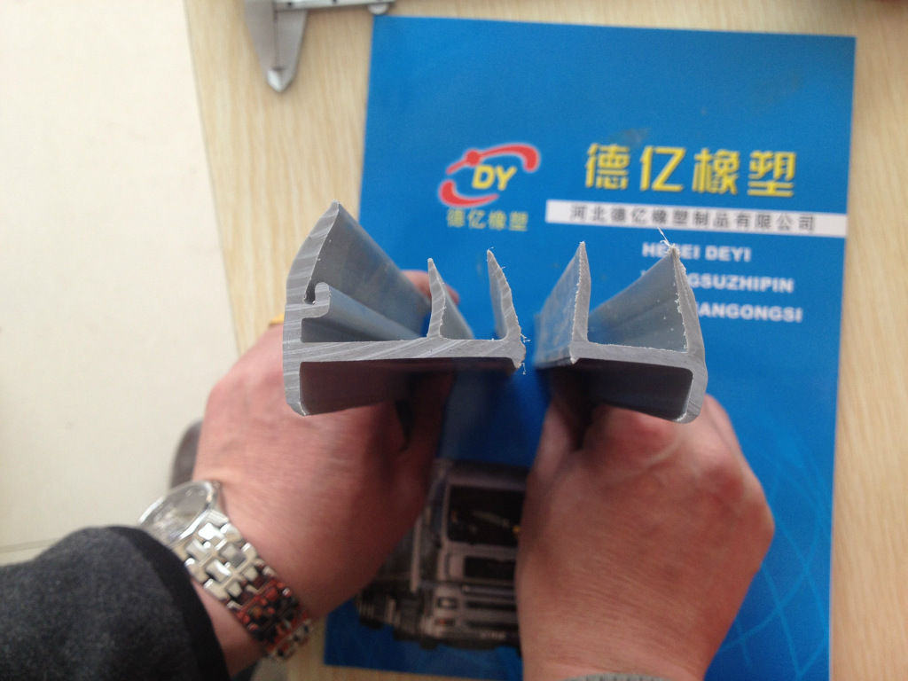 橡胶密封条-【3.21订货会】河北德亿橡塑首家