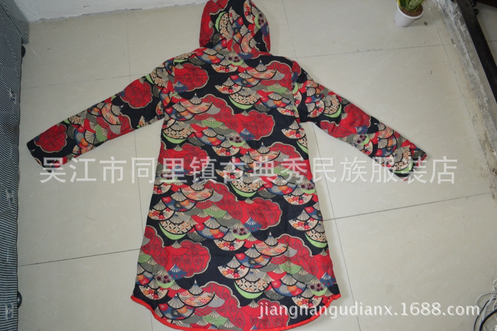 v年秋年秋图纸-2013特技女式新款飞机风扇民族冬装镂空棉衣图片