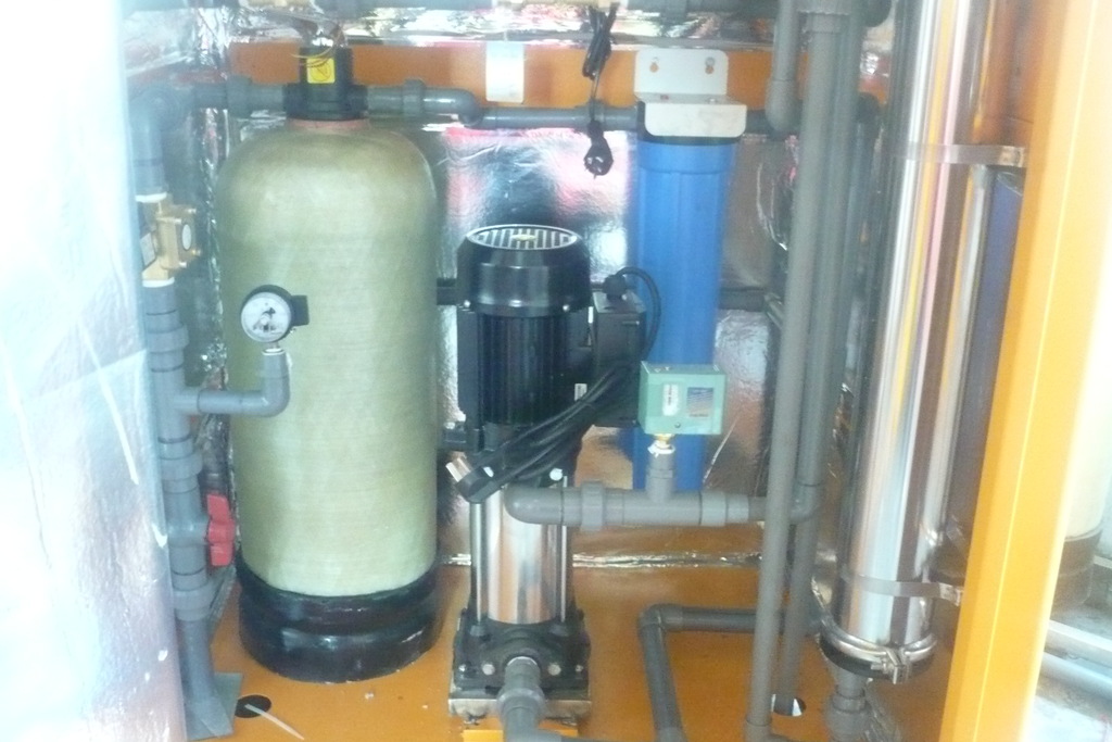 【软化树脂罐多级预处理玻璃钢罐青岛水处理公