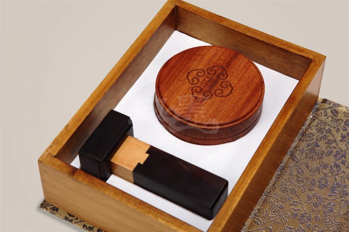 玲珑203（中号印章、玲珑印泥盒）[1]