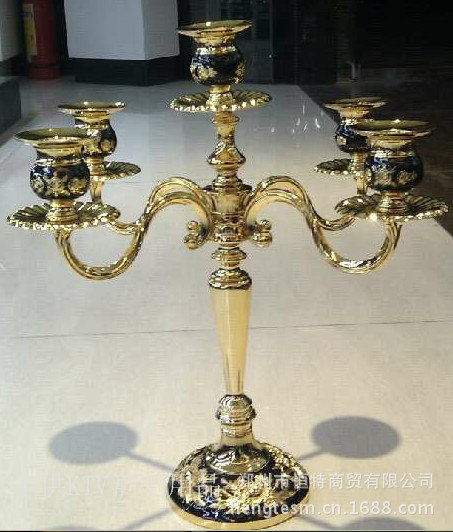 HT-161028滴胶五头烛台