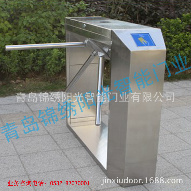 桥式斜角三辊闸